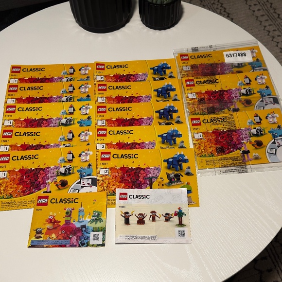 Bulk LEGO Classics Manuals 8 Sets of Books 1 and 2 - Picture 1 of 3